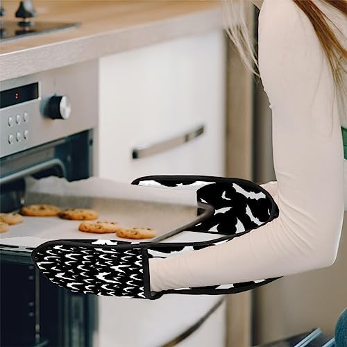 Thick Halloween Oven Mitt