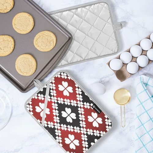 Shamrock Clover Potholder Set