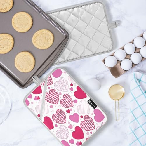2-Piece Doodle Hearts Pot Holder Set