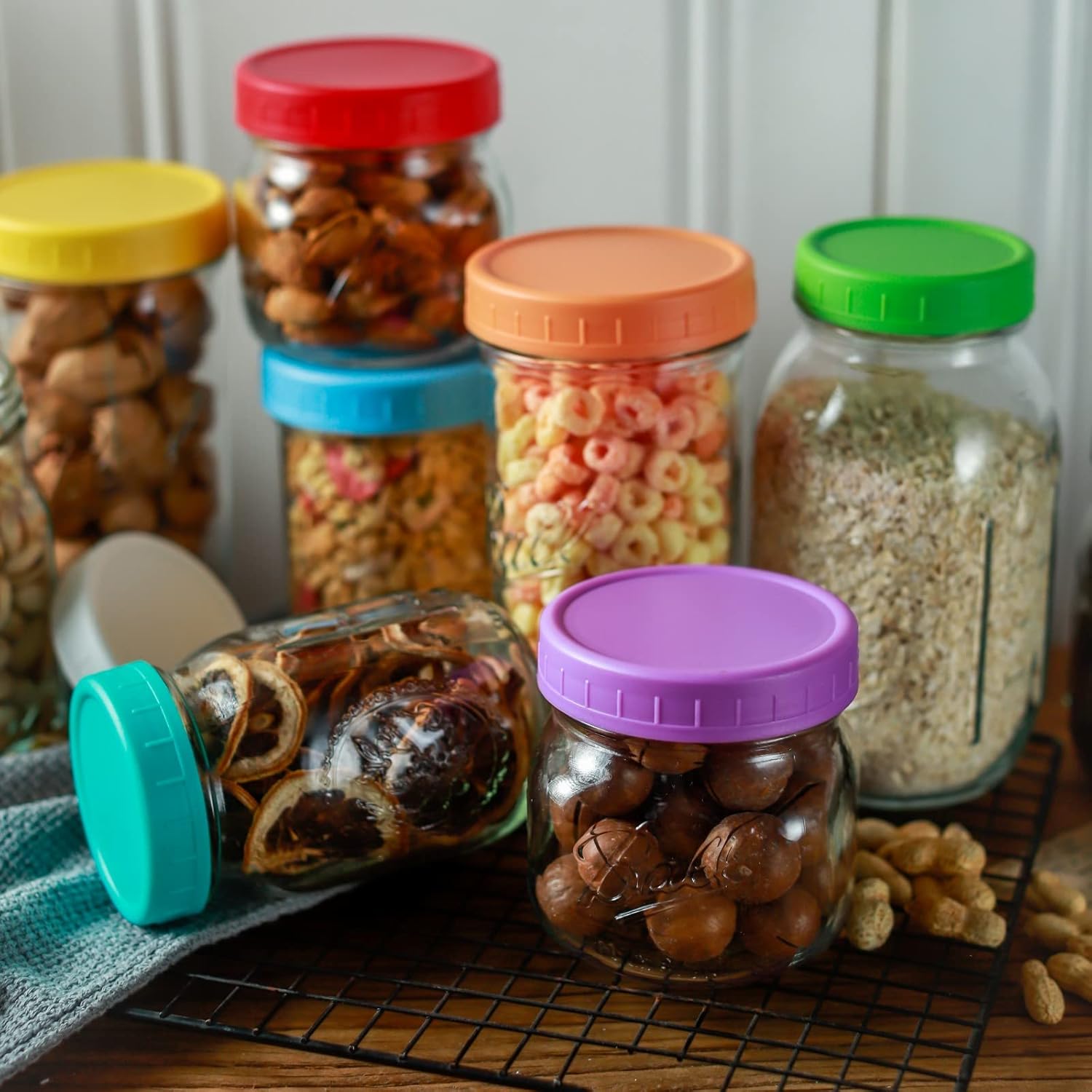 18 Pack Orange Plastic Mason Jar Lids with Silicone Rings