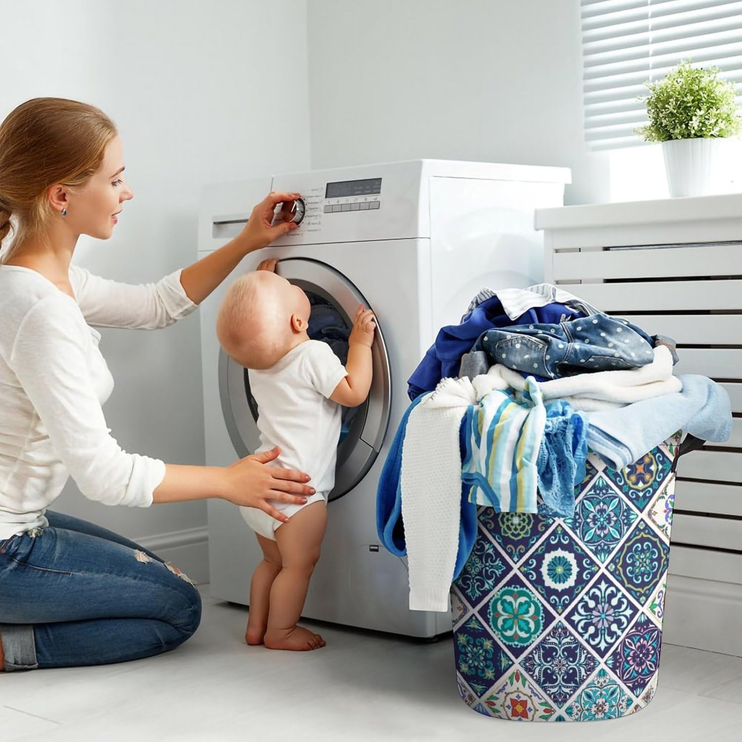 MEIKKO Patchwork Laundry Basket