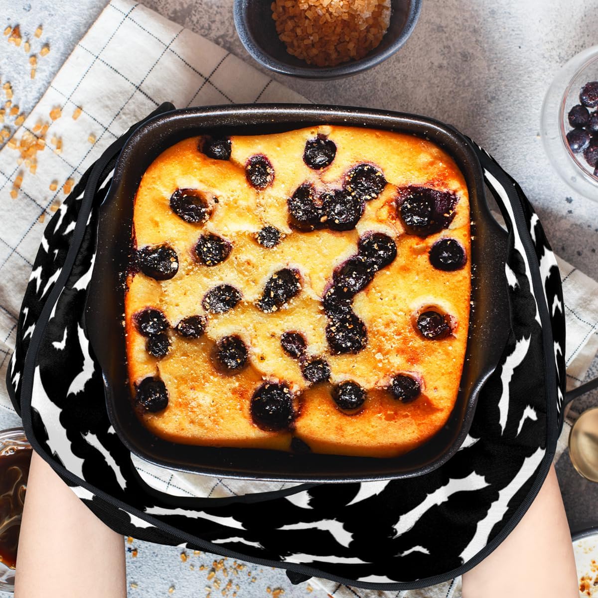 Thick Halloween Oven Mitt