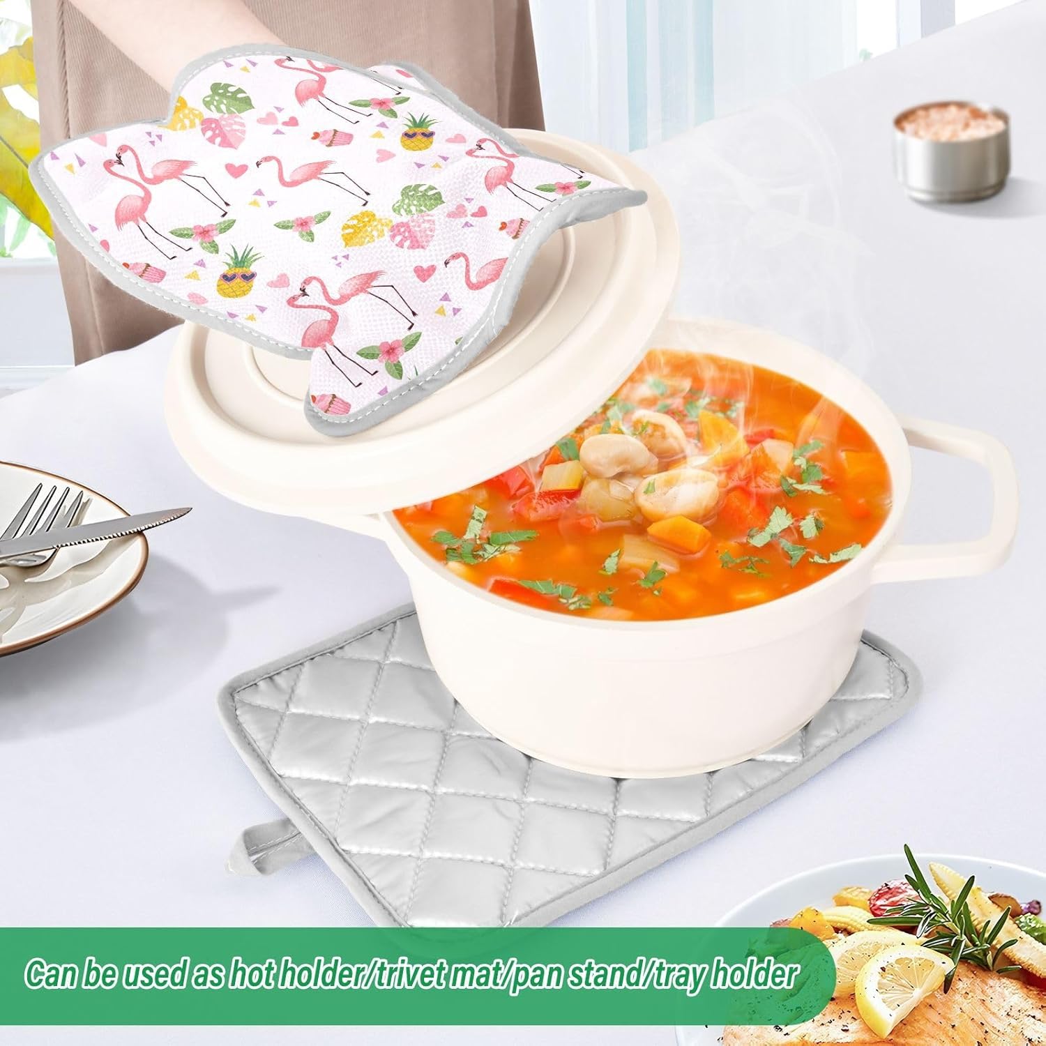 Kcldeci Cute Flamingo Heat-Resistant Potholders Pair