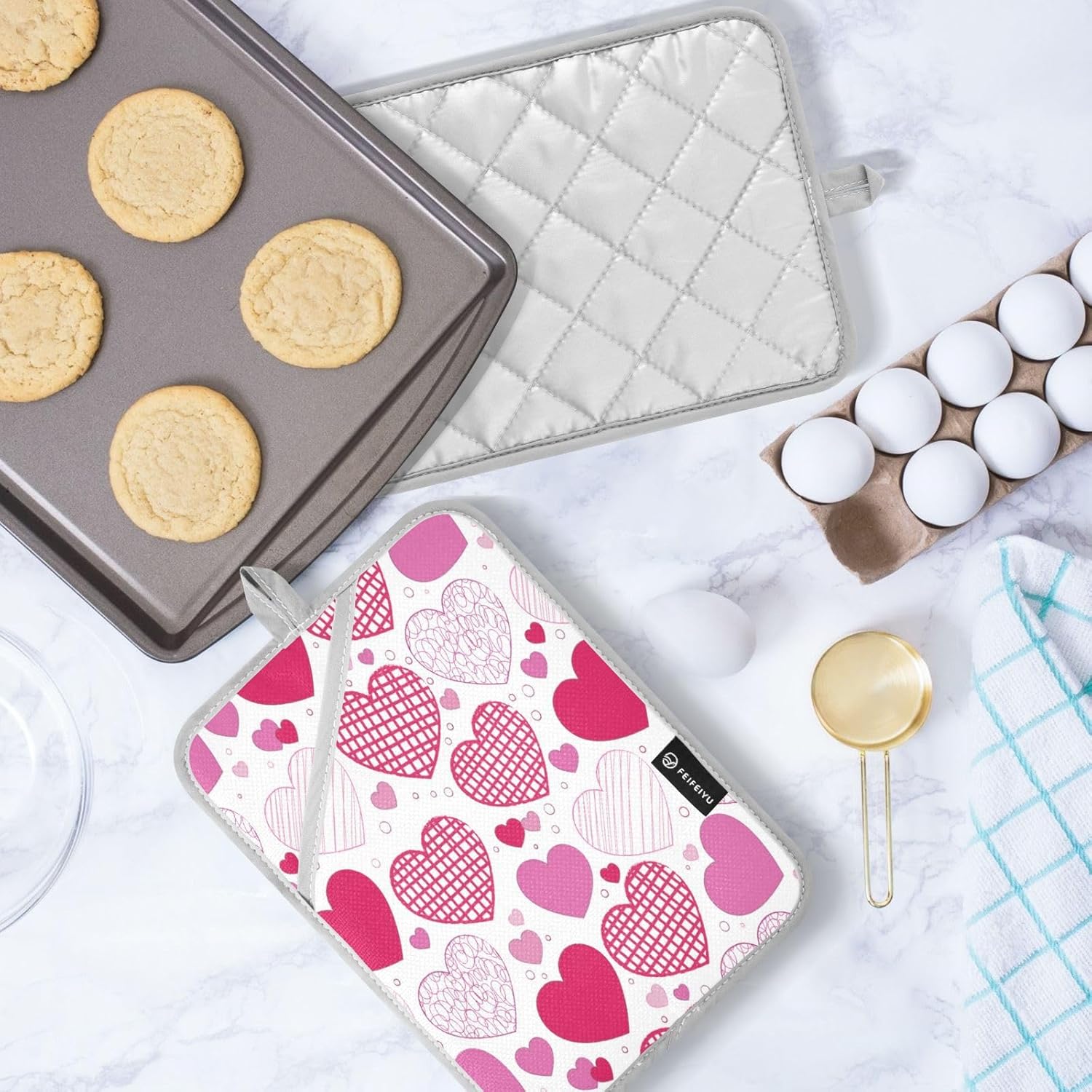 2-Piece Doodle Hearts Pot Holder Set