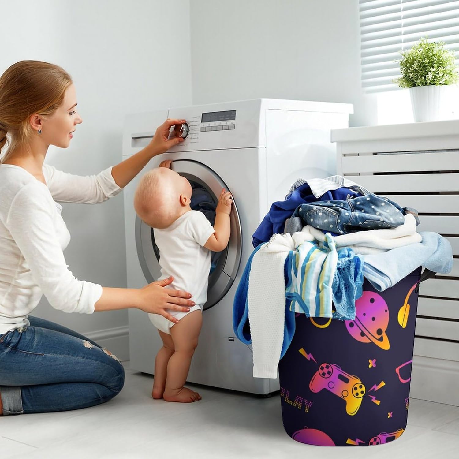 Seamless Play Pattern Laundry Hamper