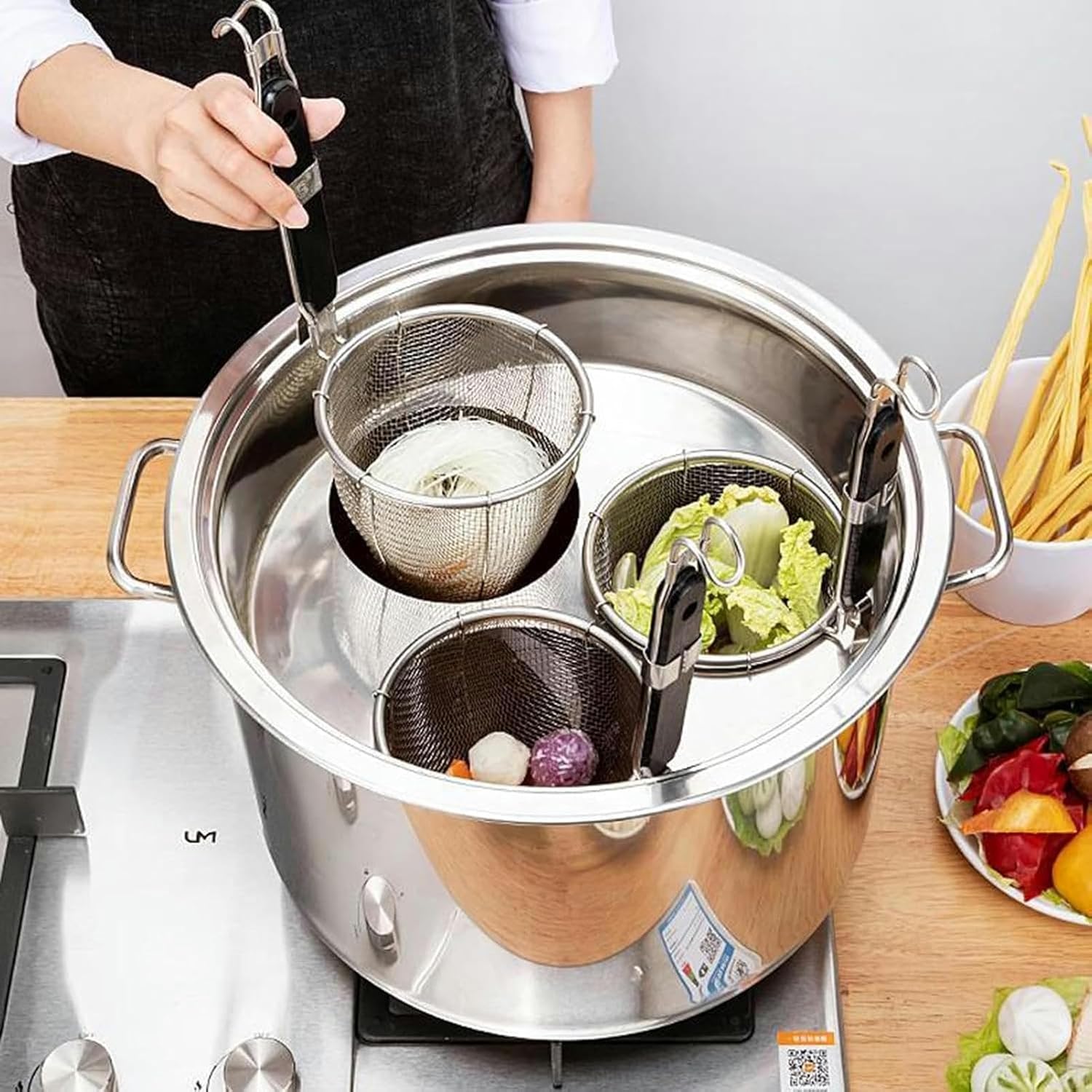 Stainless Steel Home Kitchen Pasta Pot with Colander and Divider Set