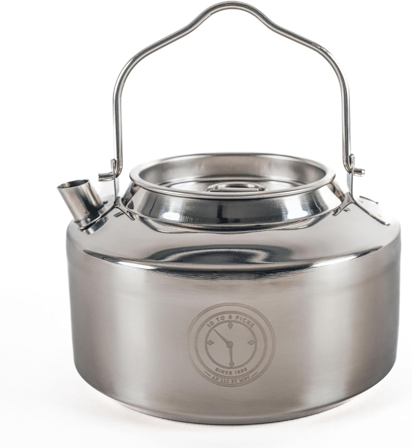 Compact camping kettle for tea and coffee on the go