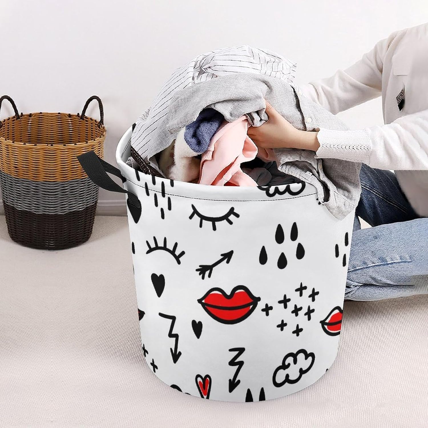 Red Lip Arrows Collapsible Laundry Basket Waterproof Durable for Easy Storage
