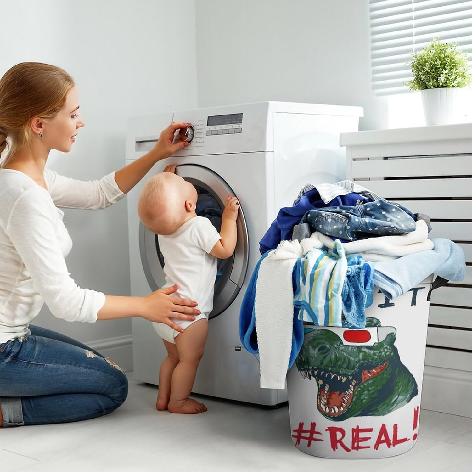 MEIKKO Dinosaur Head 3D Glasses Laundry Hamper