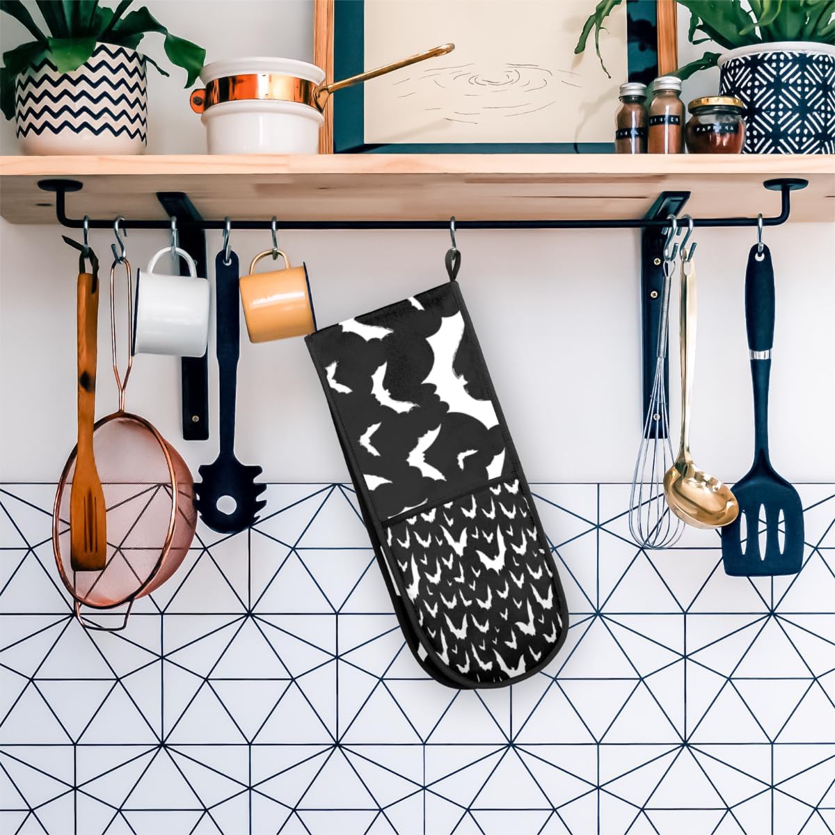 Thick Halloween Oven Mitt