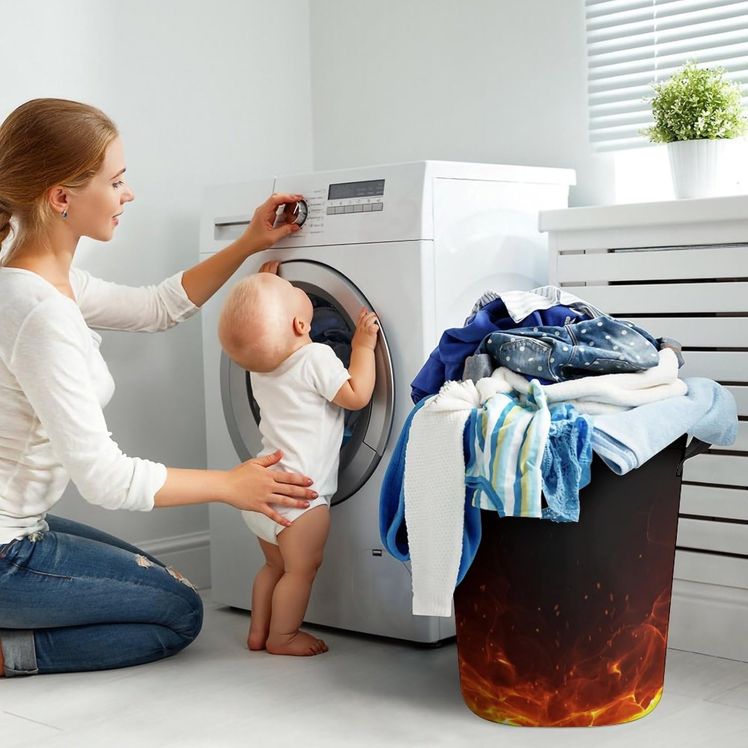 Meiko Flames Blazing Laundry Hamper