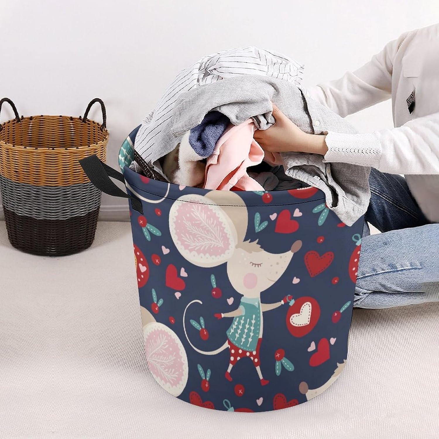 Perfect for Families Students Cute Mouse Design Collapsible Laundry Basket