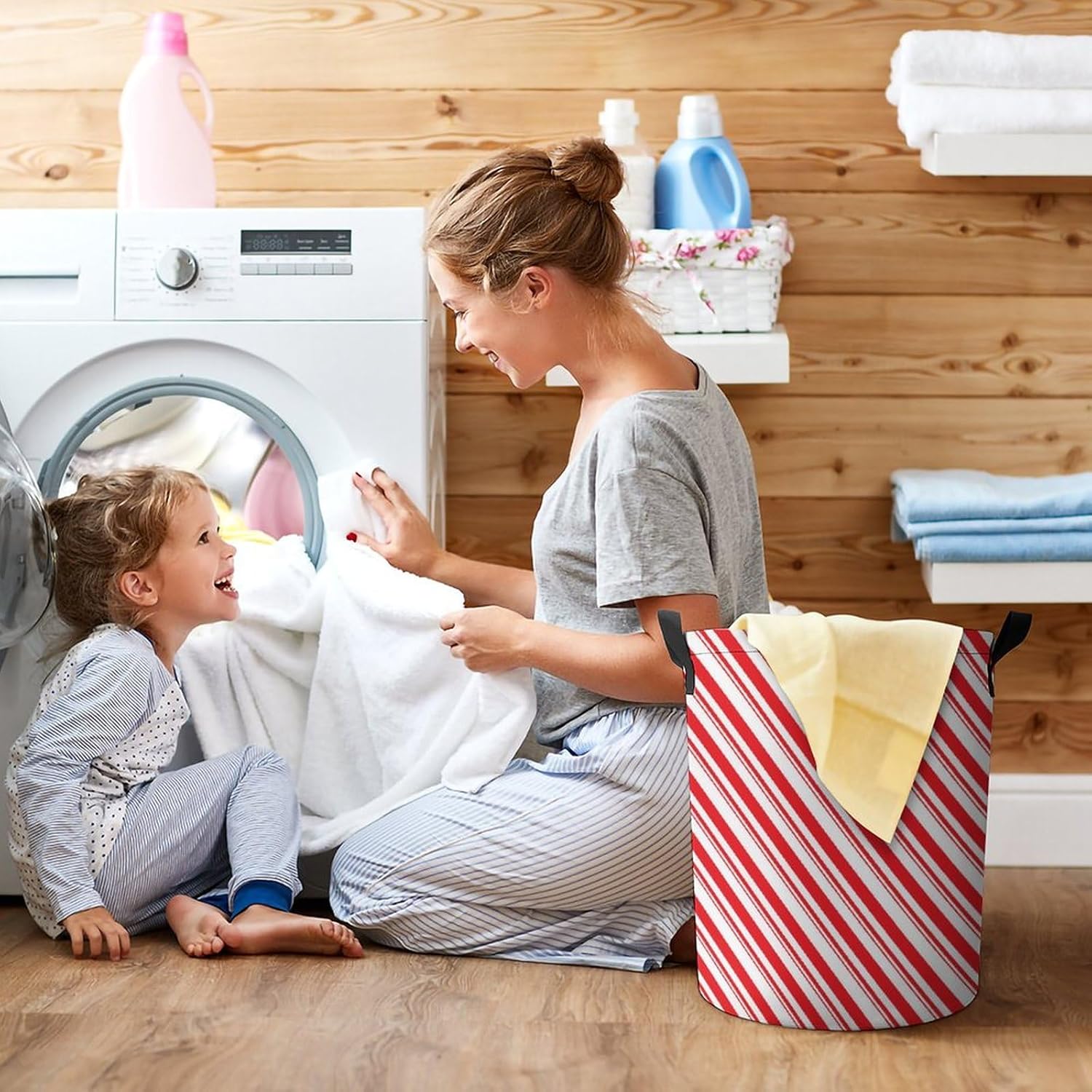 FOLDABLE WATERPROOF LAUNDRY BASKET WITH HANDLES FOR CLEANING EFFICIENCY
